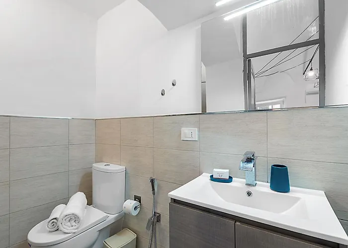 Apartment Saro House - Happy