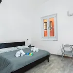 Saro House - Happy Apartmán Sanremo