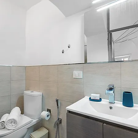 Apartmán Saro House, Centre Flat For 6 - Happy