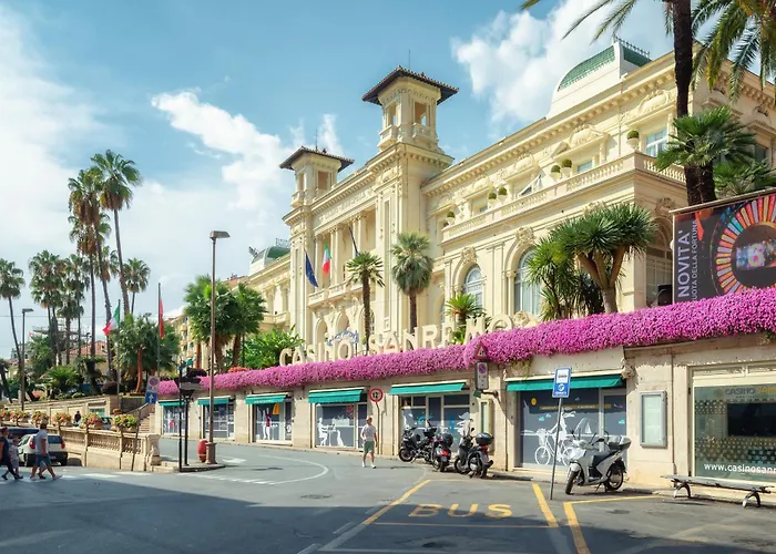 Saro House - Happy Apartament